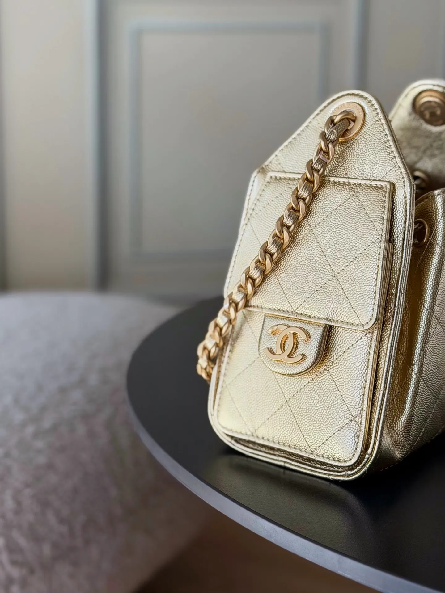 CHANEL 25 Mini Handbag AS5631 - 图片 3