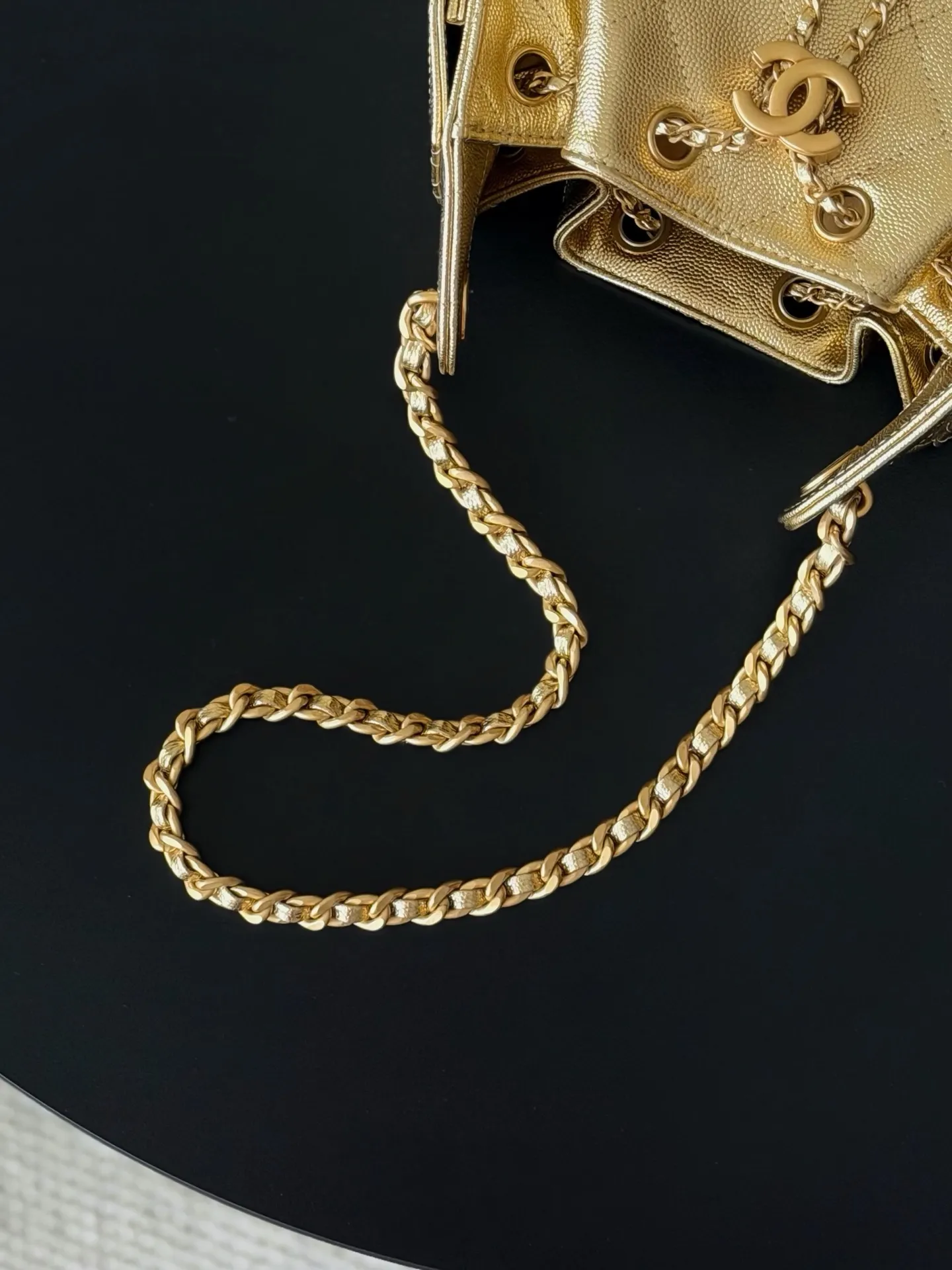 CHANEL 25 Mini Handbag AS5631 - 图片 8