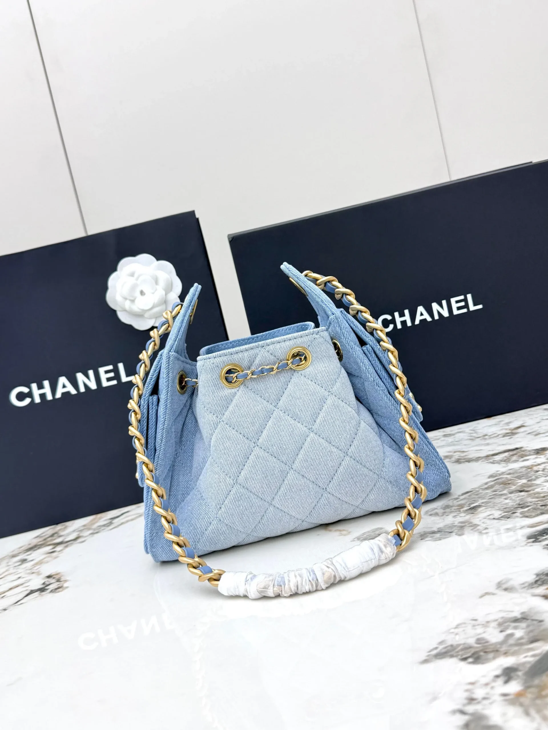 CHANEL 25 Mini Handbag AS5631 - 图片 4