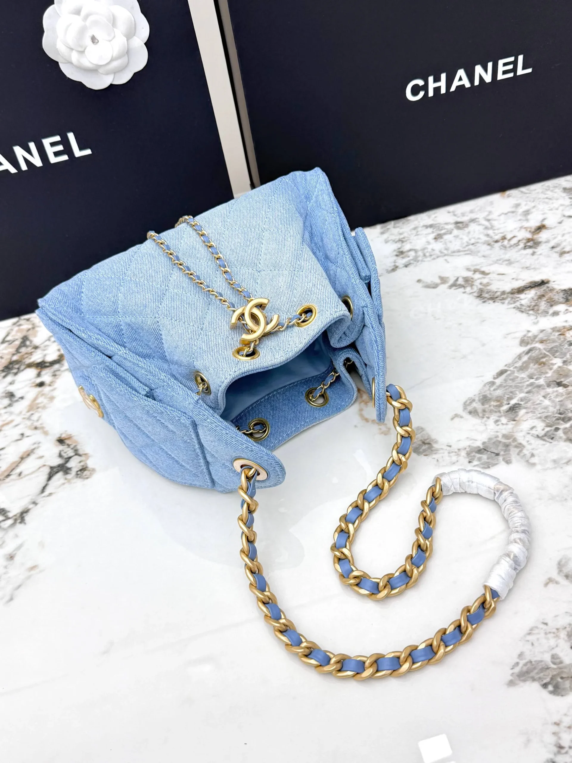 CHANEL 25 Mini Handbag AS5631 - 图片 8
