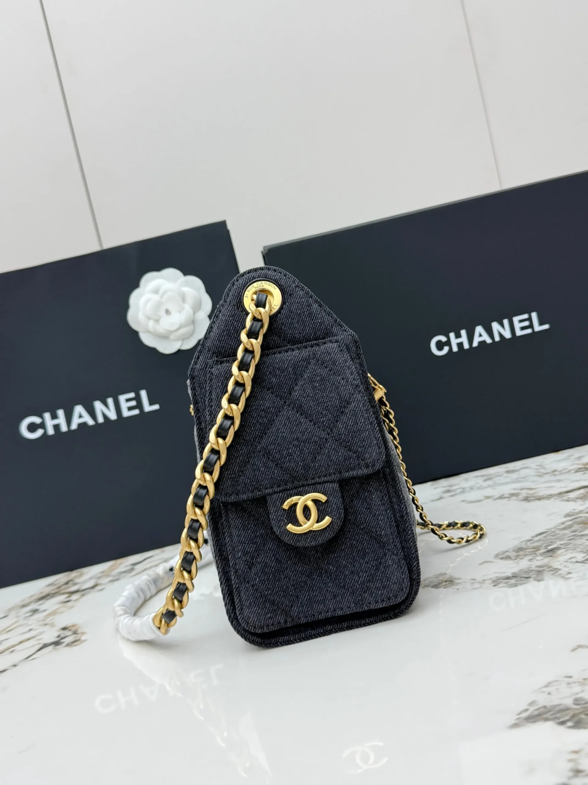 CHANEL 25 Mini Handbag AS5631 - 图片 4