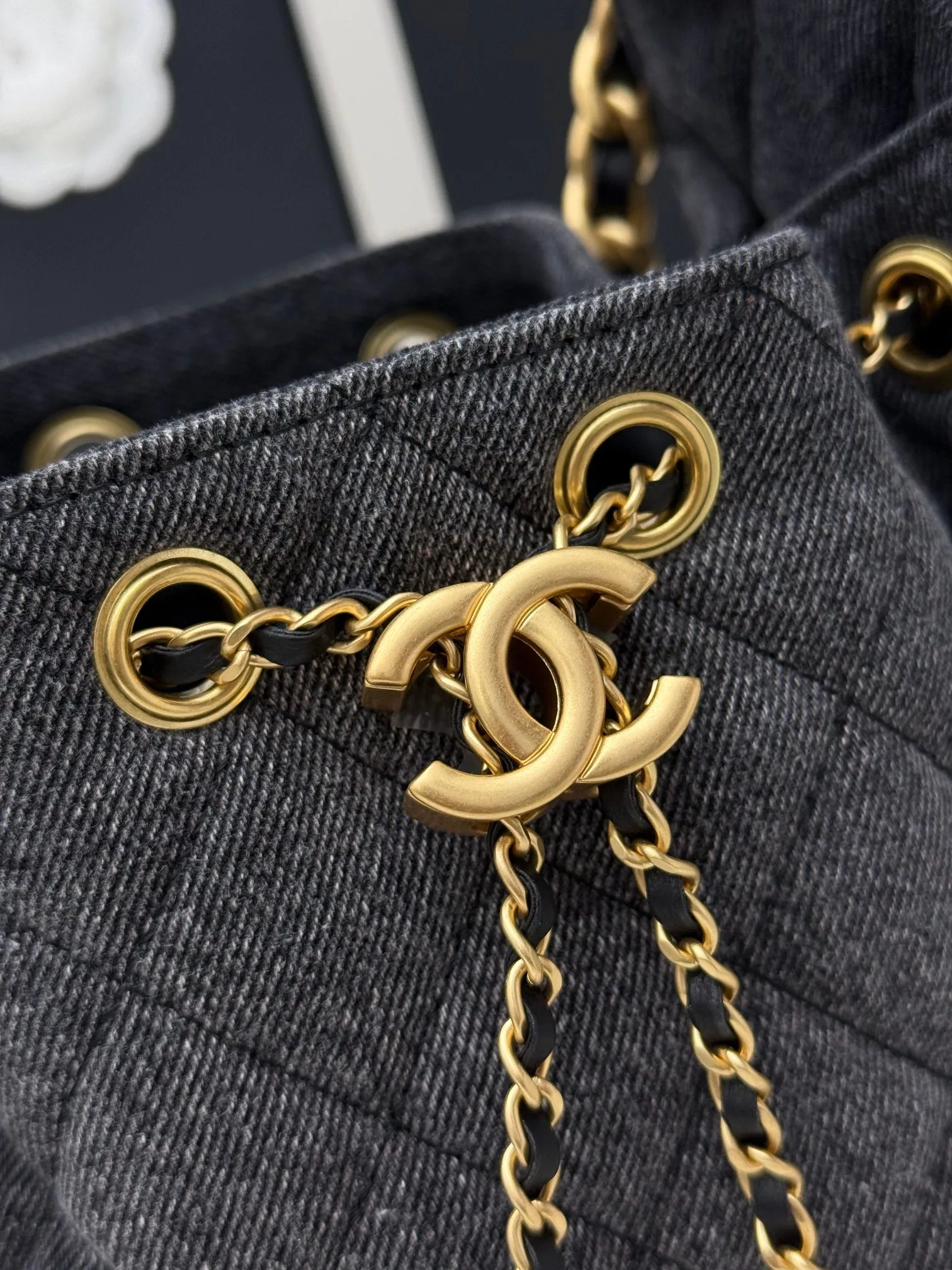 CHANEL 25 Mini Handbag AS5631 - 图片 6