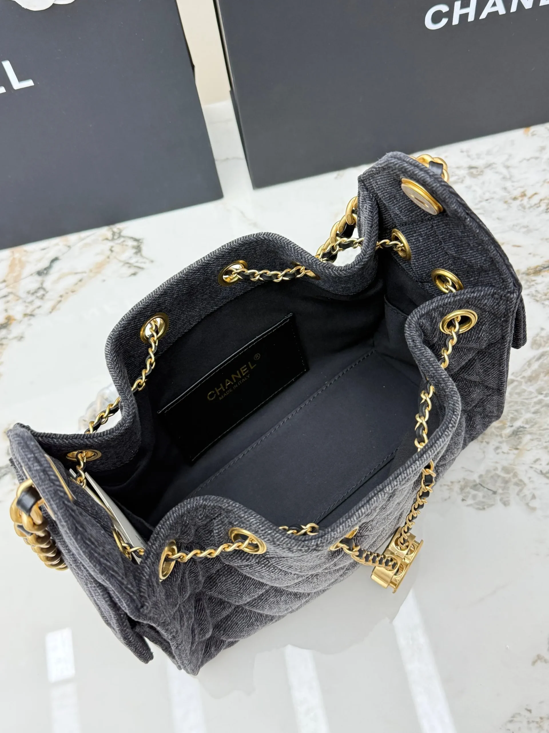 CHANEL 25 Mini Handbag AS5631 - 图片 9