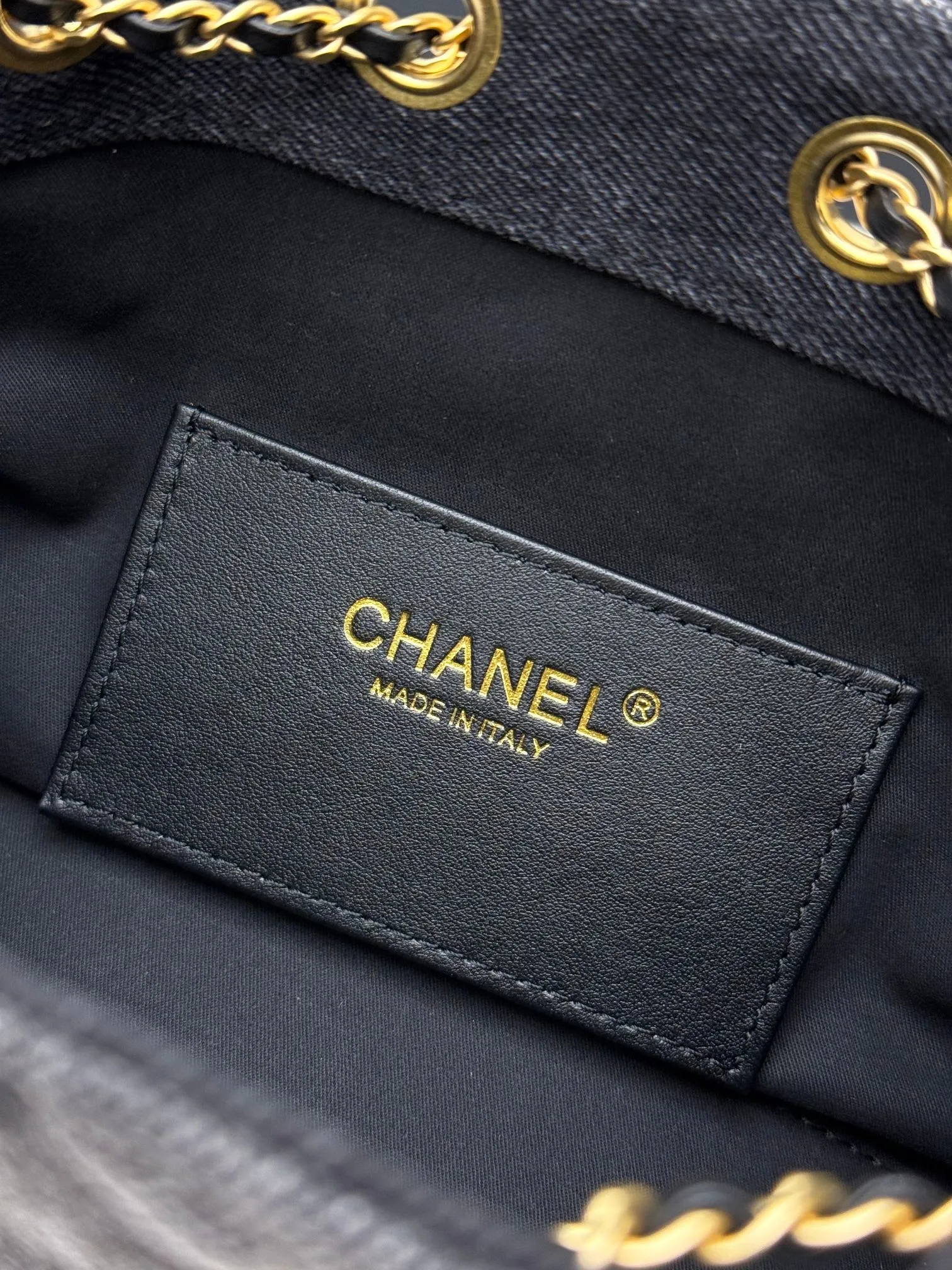 CHANEL 25 Mini Handbag AS5631 - 图片 10