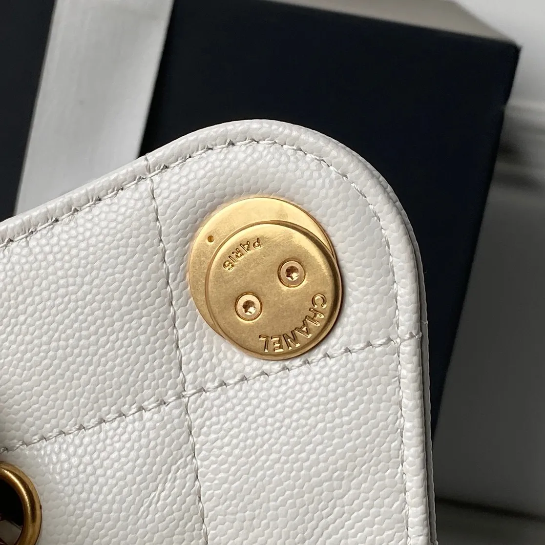 CHANEL 25 Mini Handbag AS5631 - 图片 8