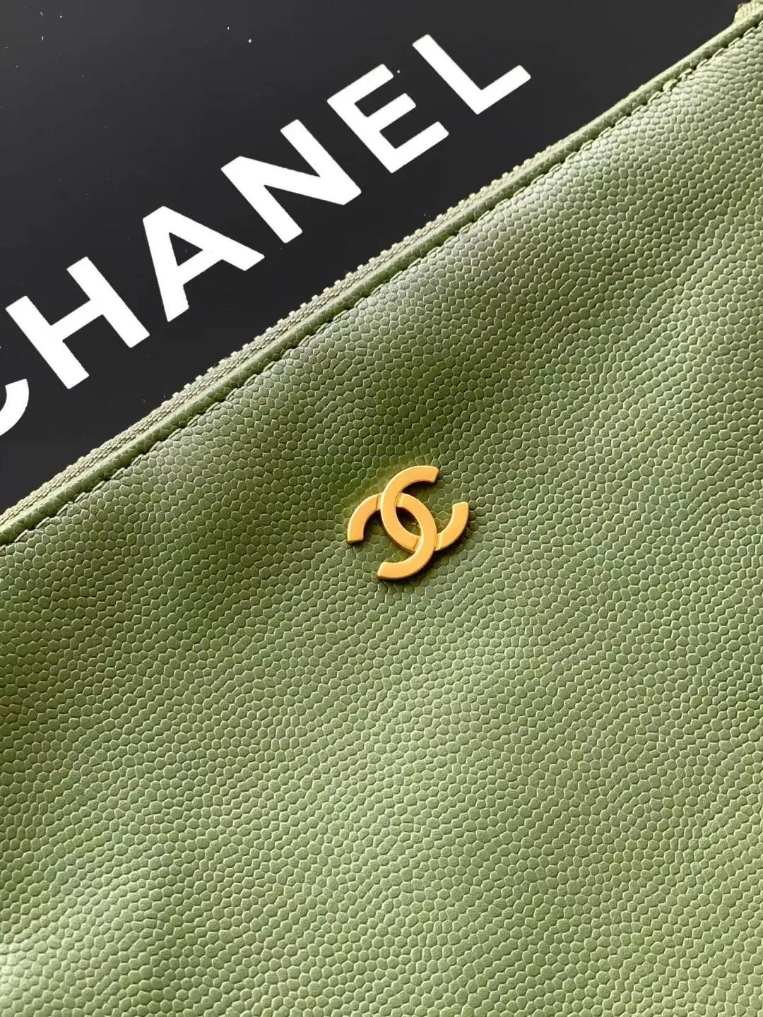 CHANEL 25 Medium Handbag AS5311 - 图片 8