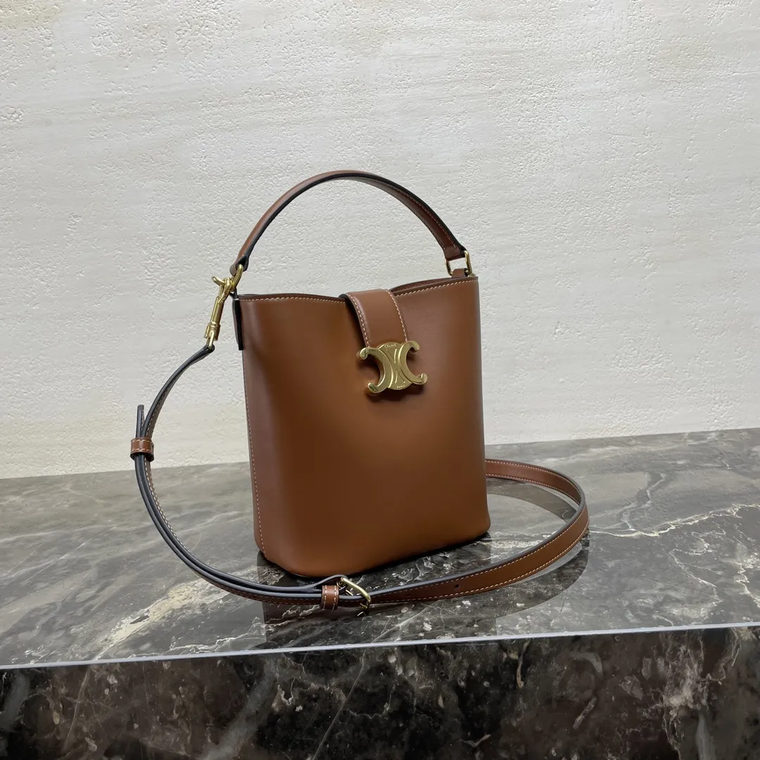Celine Medium Bucket Louise In Smooth Calfskin 116613FX9.04LU - Image 3