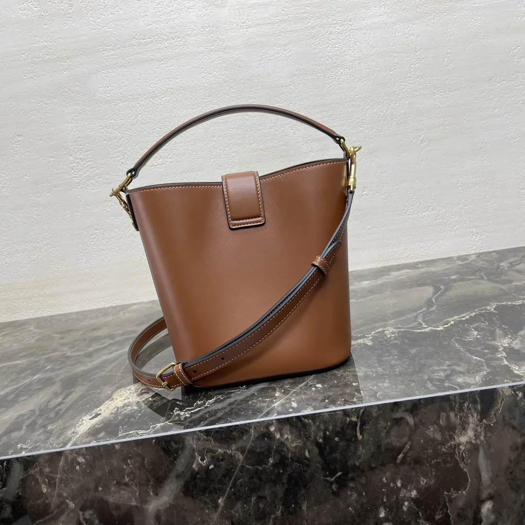 Celine Medium Bucket Louise In Smooth Calfskin 116613FX9.04LU - Image 5