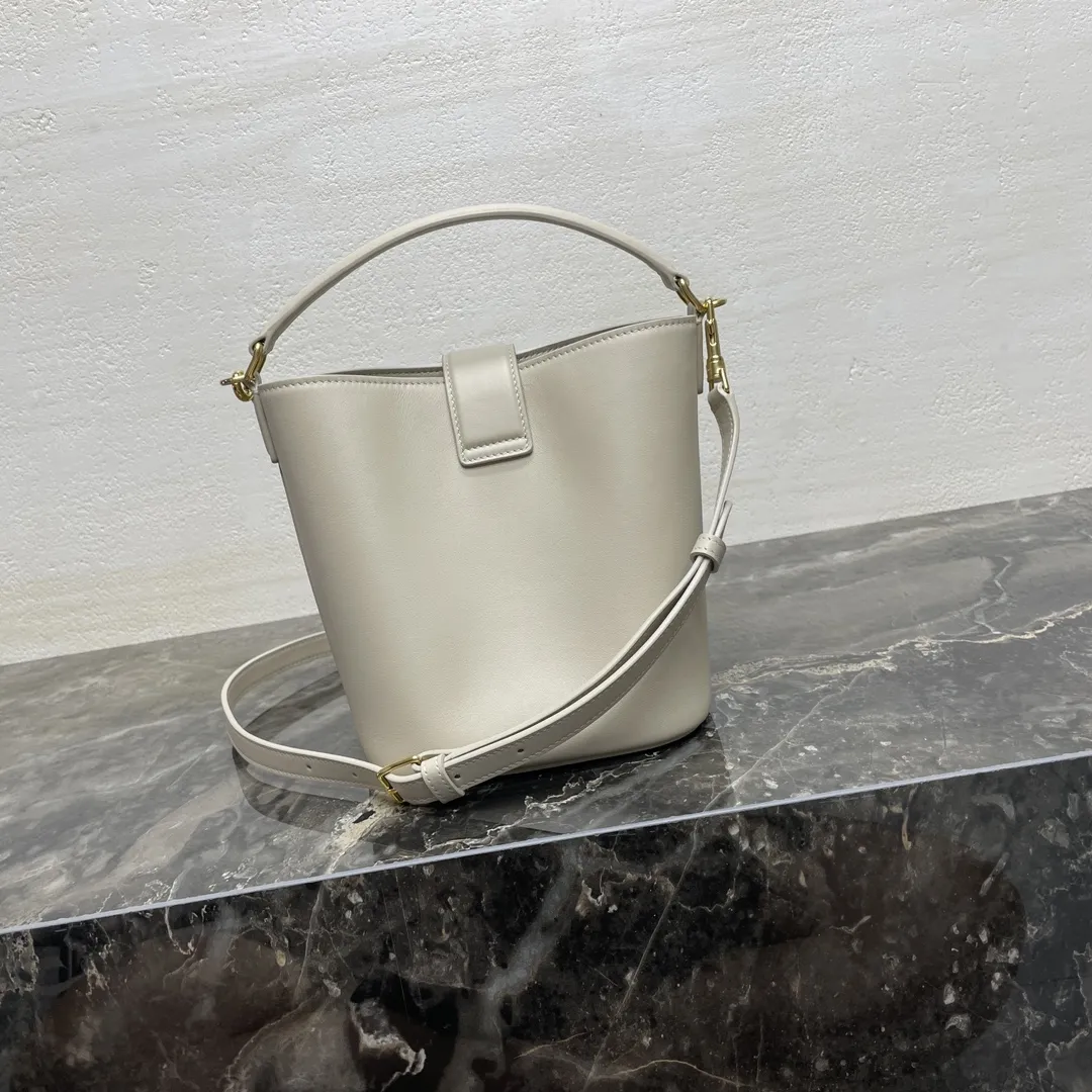 Celine Medium Bucket Louise In Smooth Calfskin 116613FX9.18GT - 图片 5