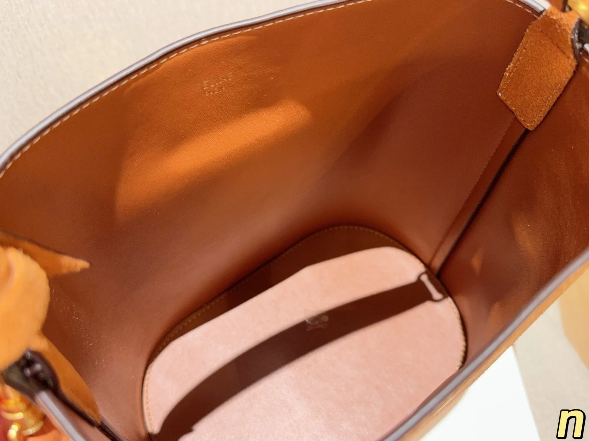 Celine Medium Louise Bag In Suede Calfskin 116613FXR.18PE - Image 10