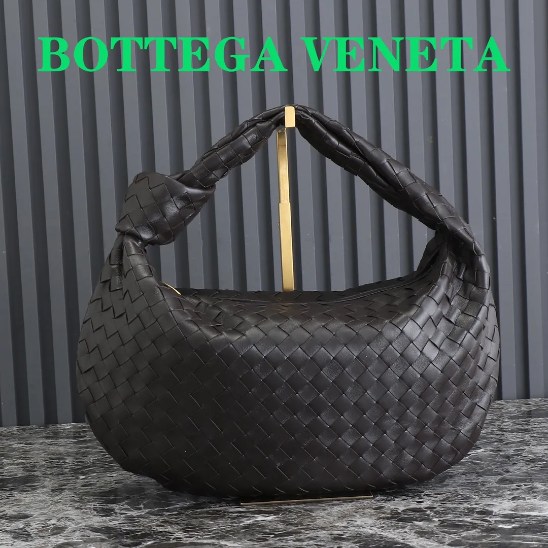 Alternative view of Bottega Veneta Jodie Black 600261