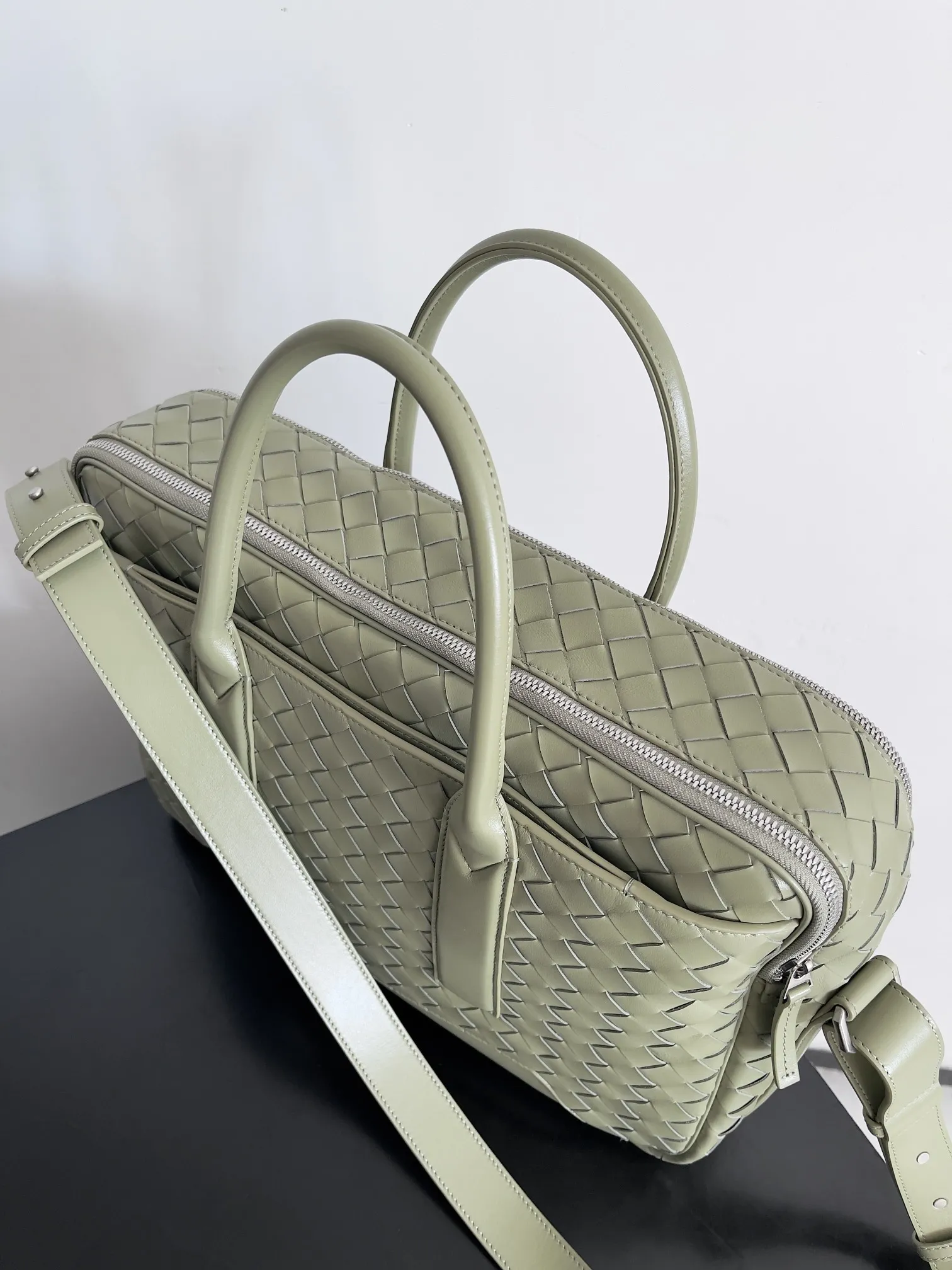 Bottega Veneta Large Getaway Briefcase 766361 - Image 7