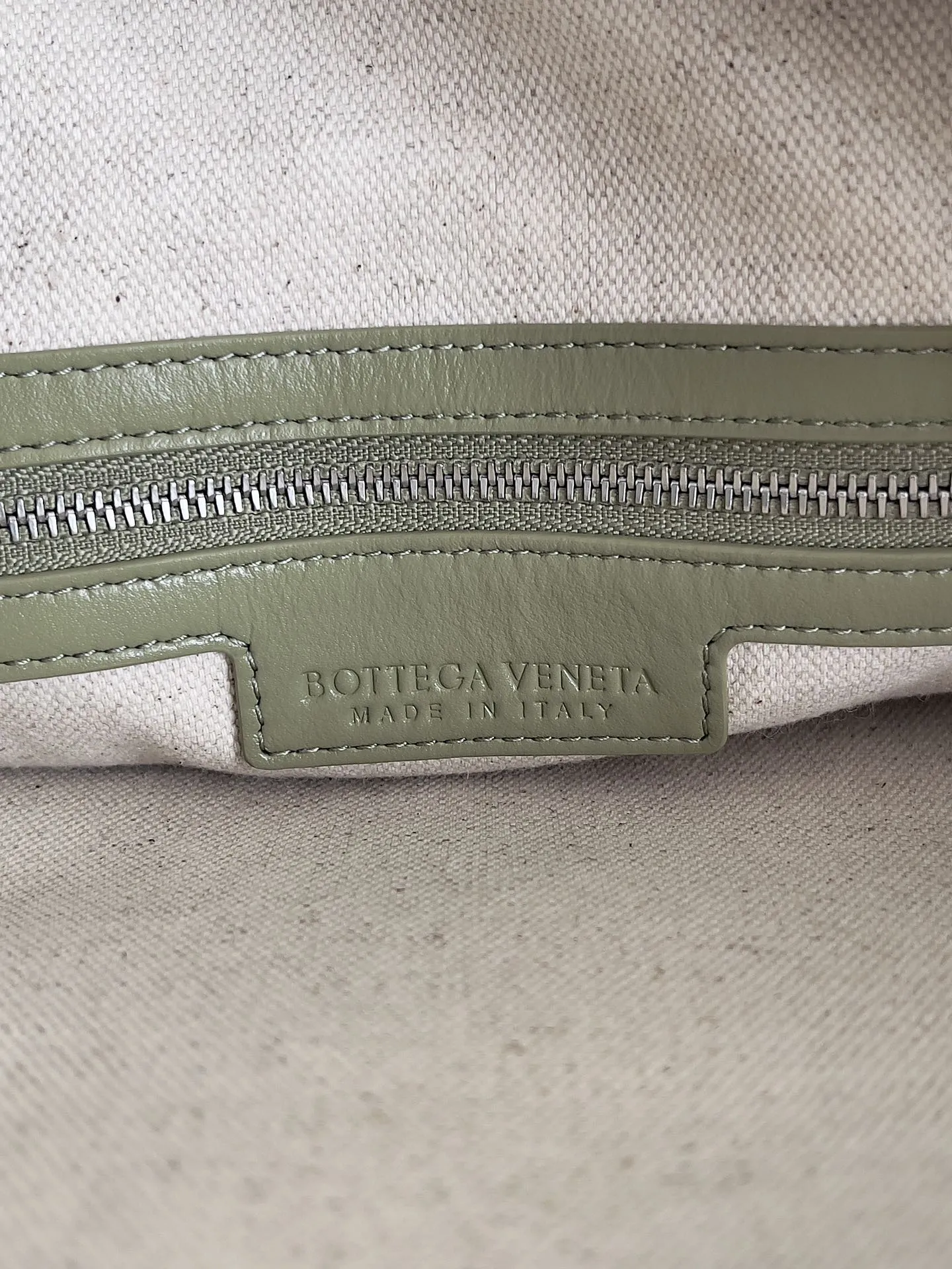 Bottega Veneta Large Getaway Briefcase 766361 - Image 8