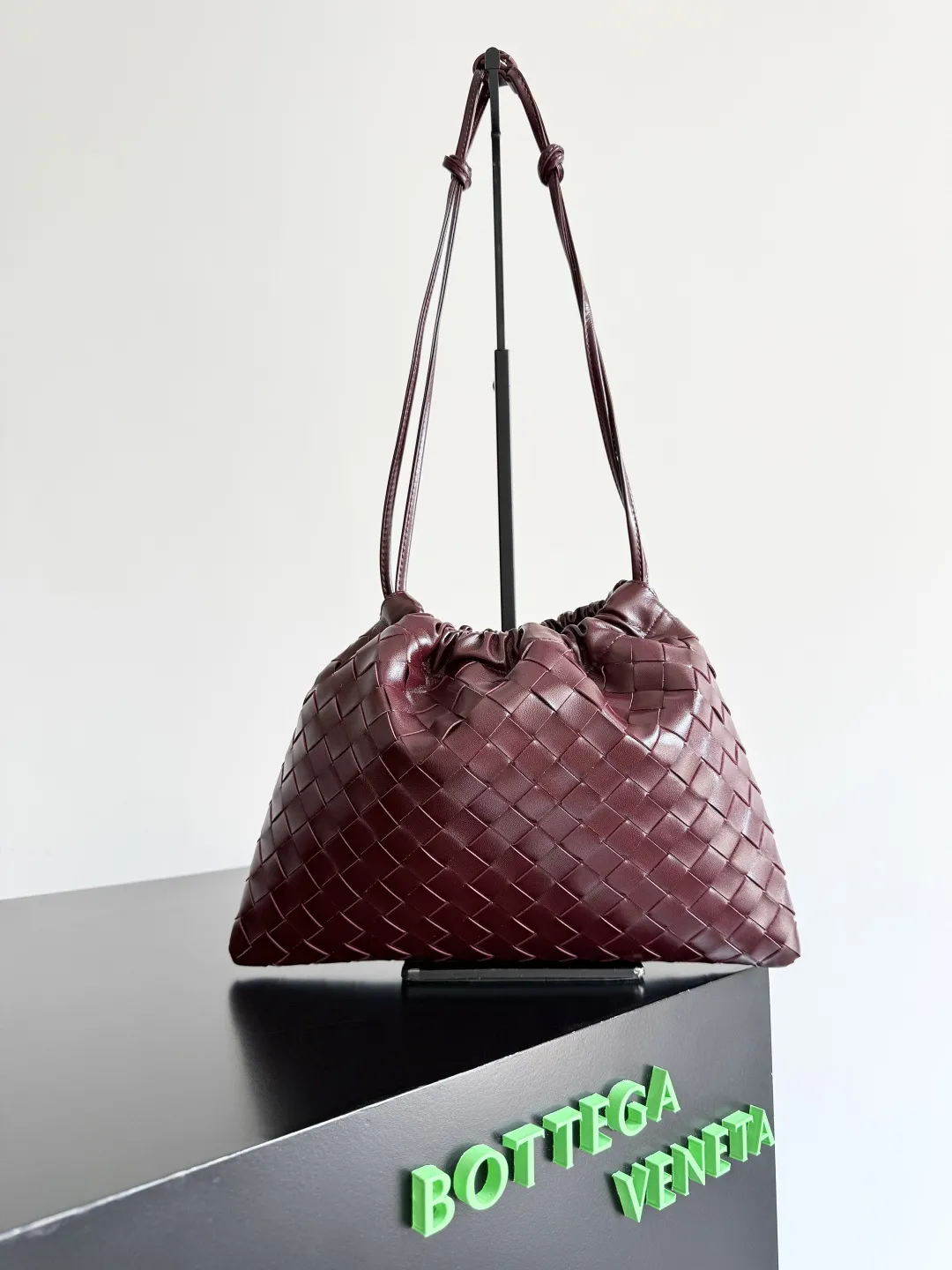 Alternative view of Bottega Veneta Dustbag 796728