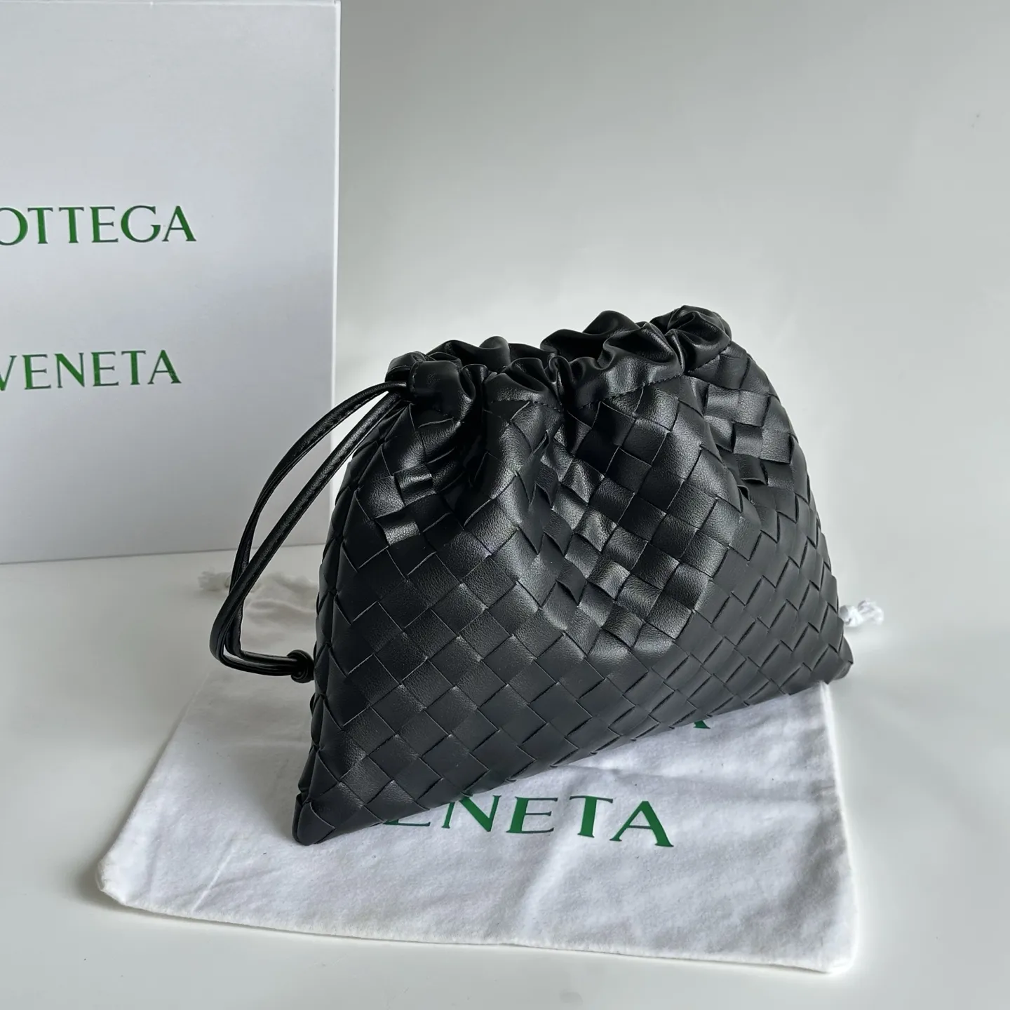 Alternative view of Bottega Veneta Dustbag 796728