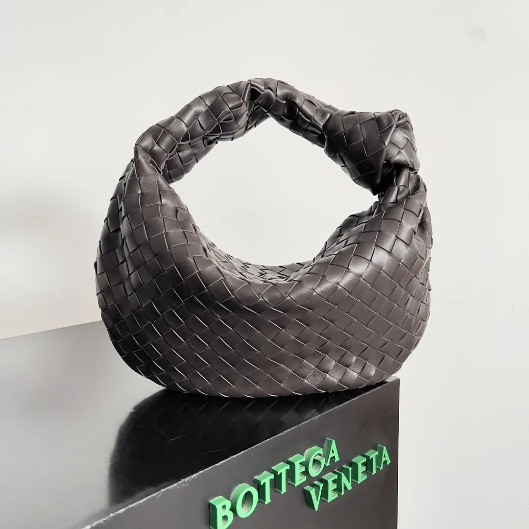 Alternative view of Bottega Veneta Small Jodie Fondant 690225