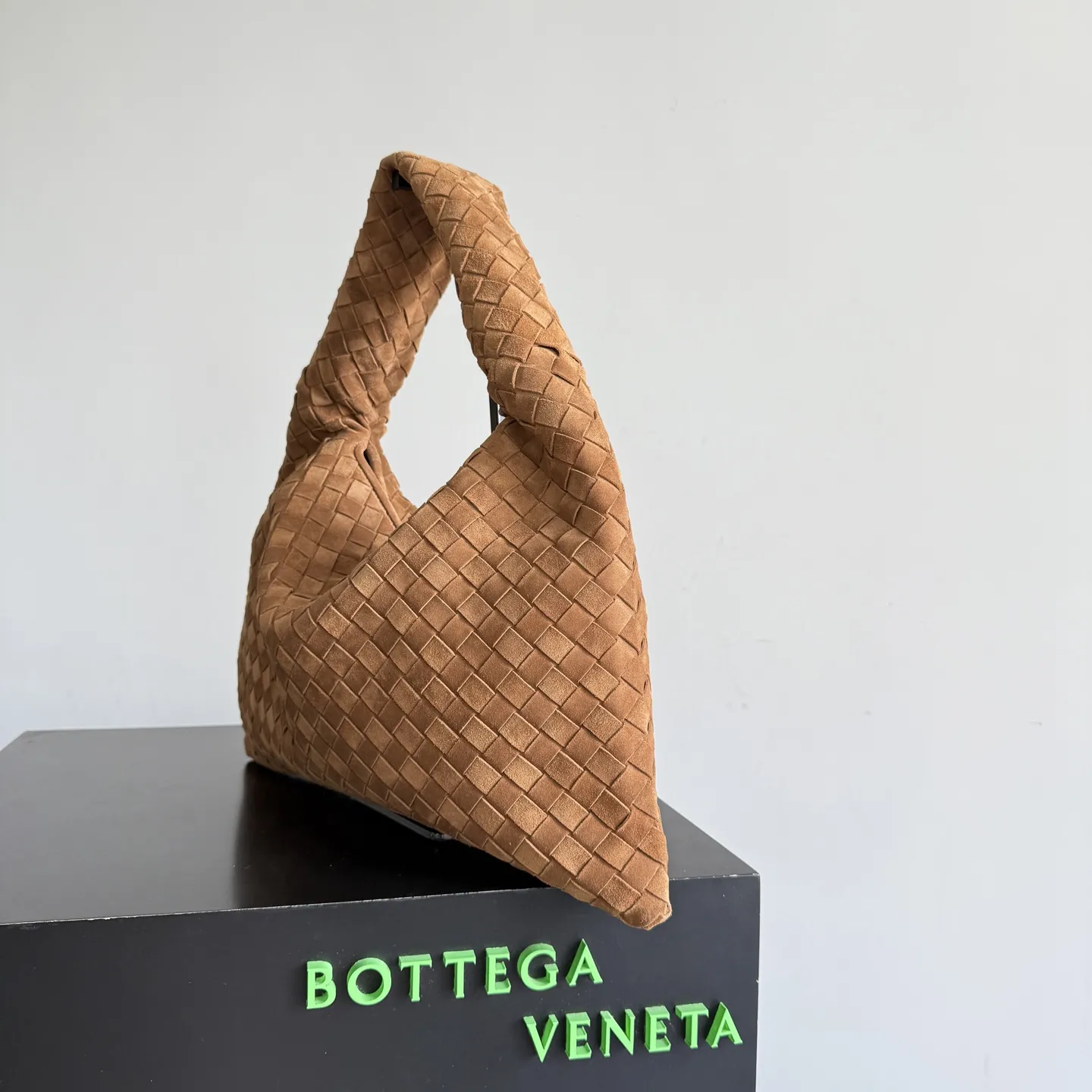 Bottega Veneta Hop in suede 796262 - Image 3