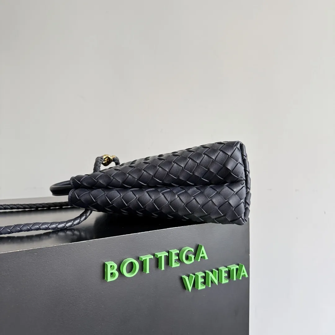 Bottega Veneta Small Andiamo Duke 766014 - Image 5