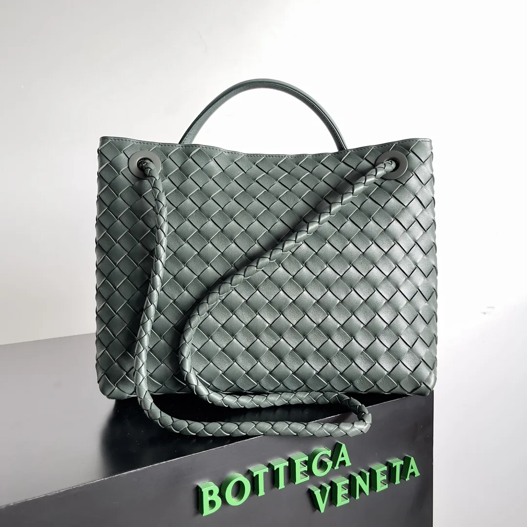 Bottega Veneta Small Andiamo Aloe 766014 - Image 3