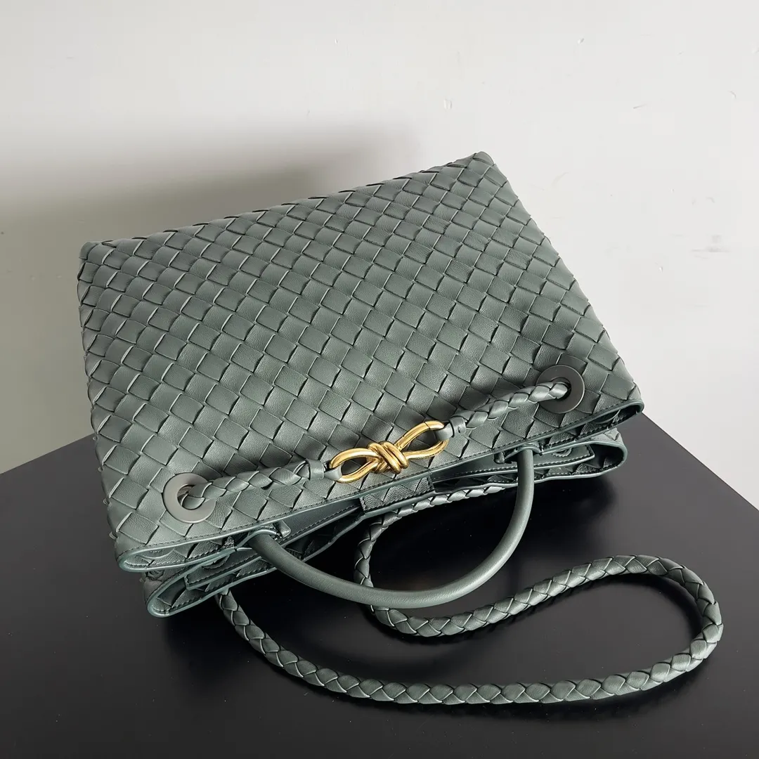 Bottega Veneta Small Andiamo Aloe 766014 - Image 6