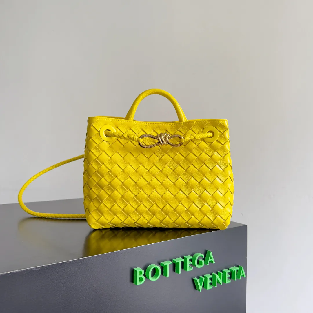 Alternative view of Bottega Veneta Small Andiamo Sulfur 766014