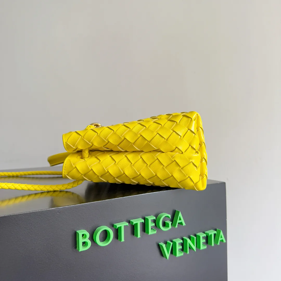 Bottega Veneta Small Andiamo Sulfur 766014 - 图片 3