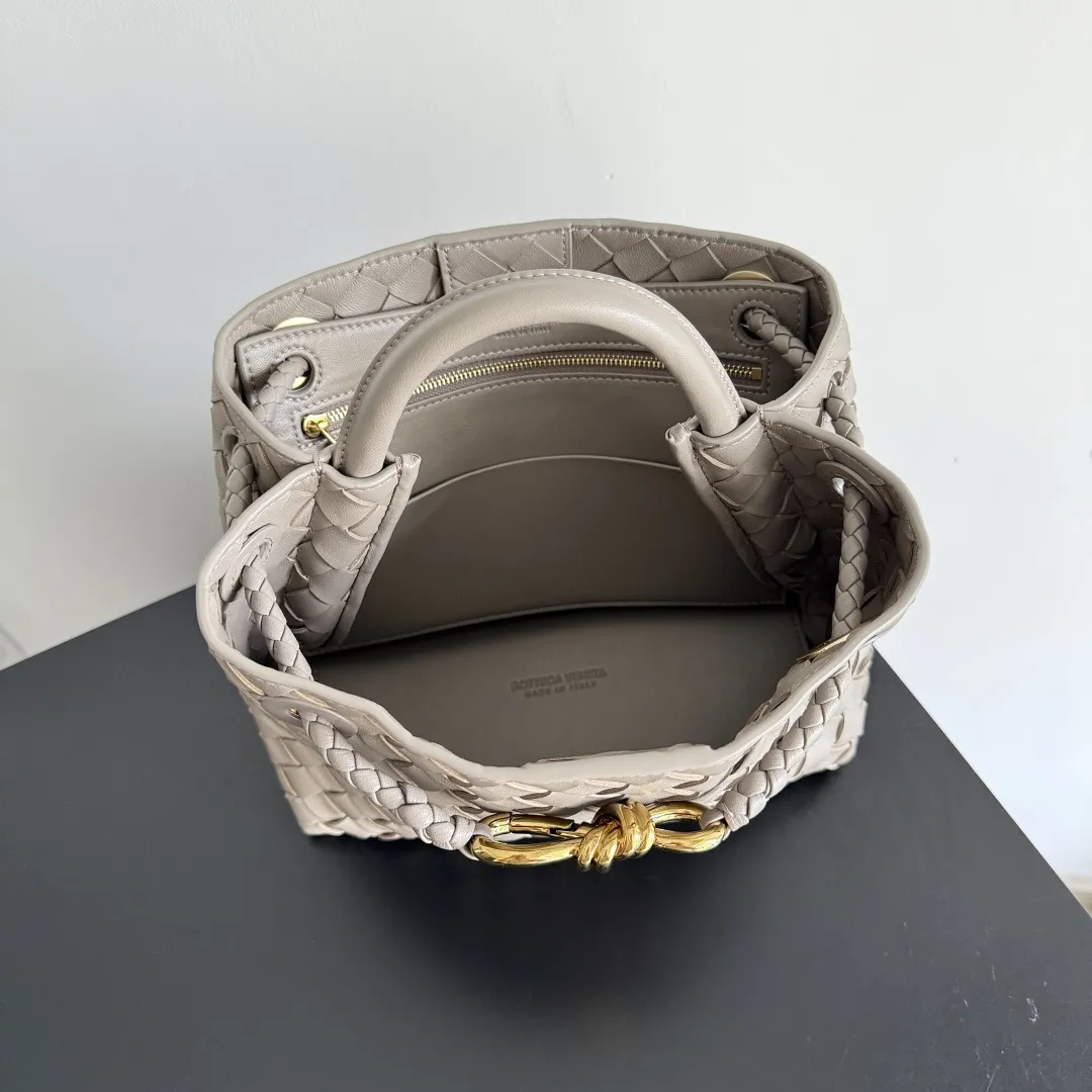 Bottega Veneta Small Andiamo Sterling 766014 - 图片 10