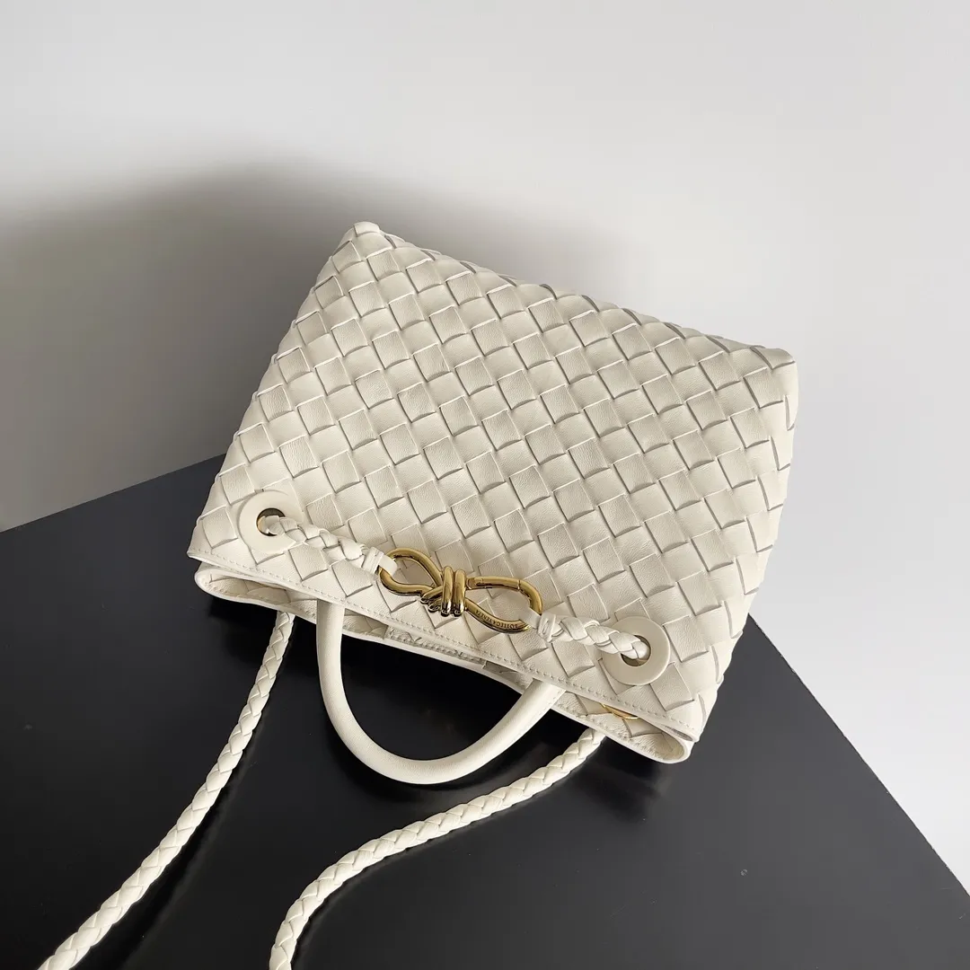 Bottega Veneta Small Andiamo Sea salt 766014 - 图片 7