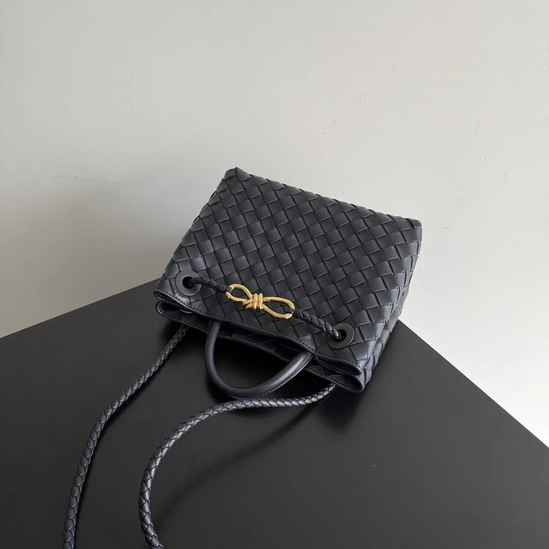 Bottega Veneta Small Andiamo Black Gold 766014 - 图片 7