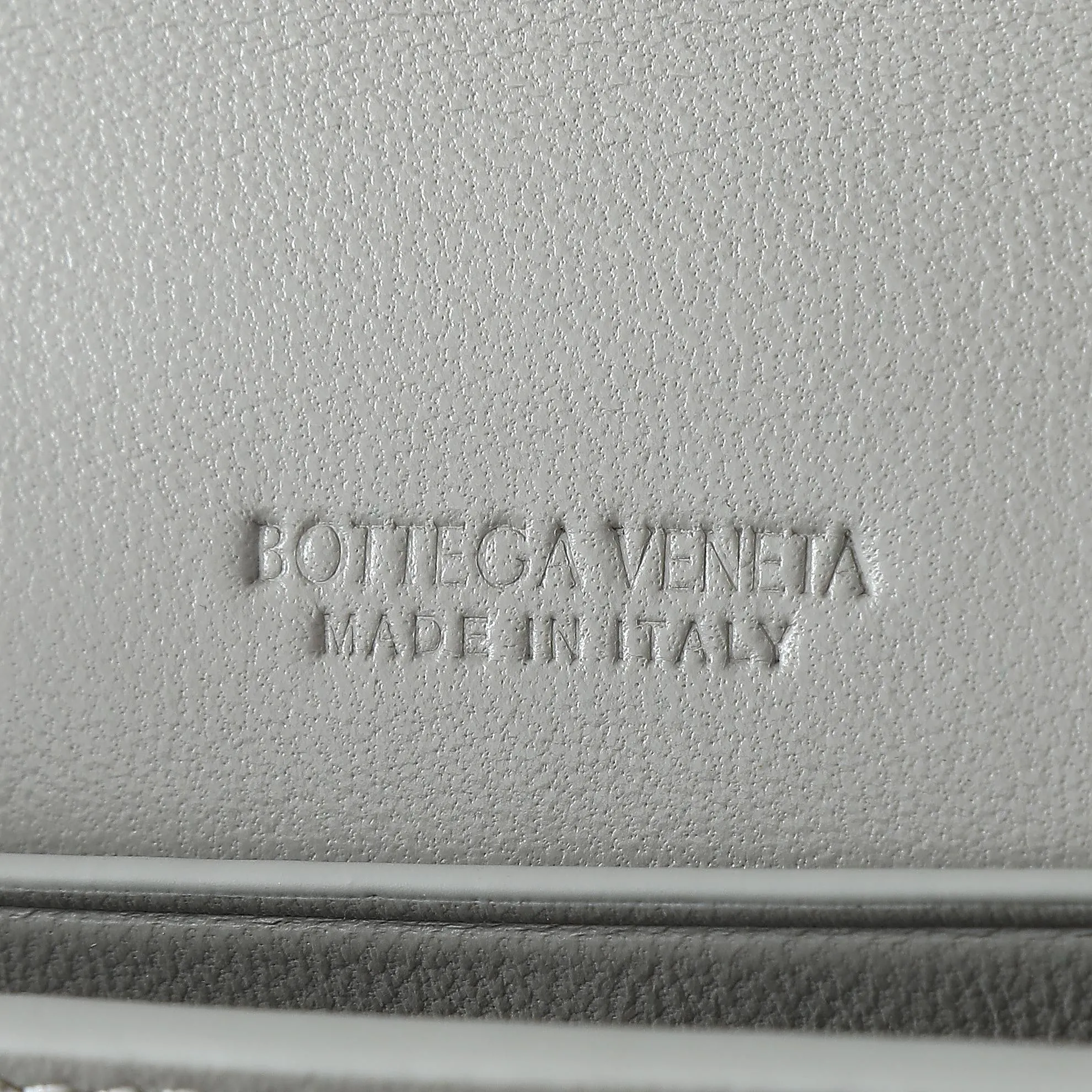 Bottega Veneta Andiamo Clutch 741511 - Image 10