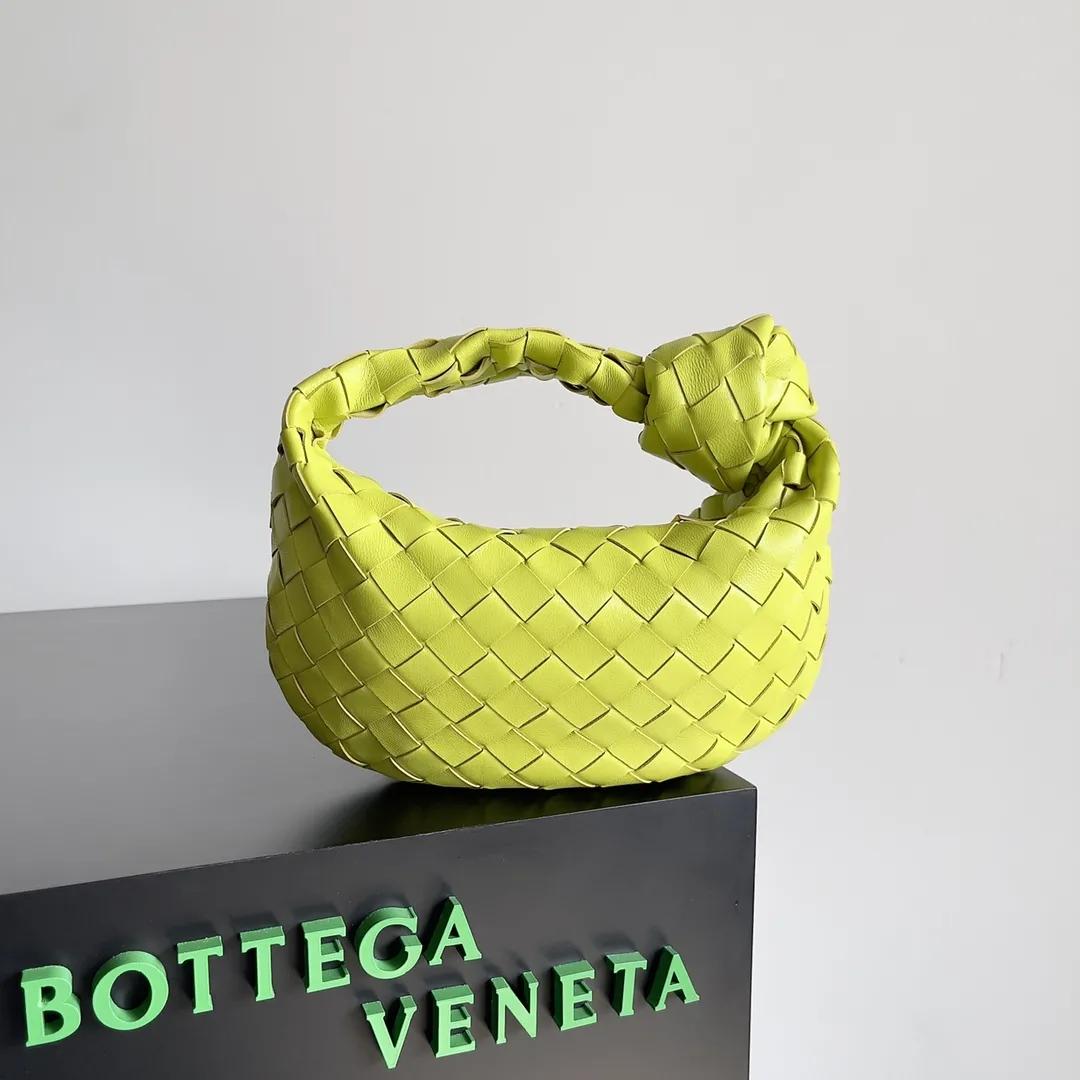 Alternative view of Bottega Veneta Mini Jodie Kiwi 651876