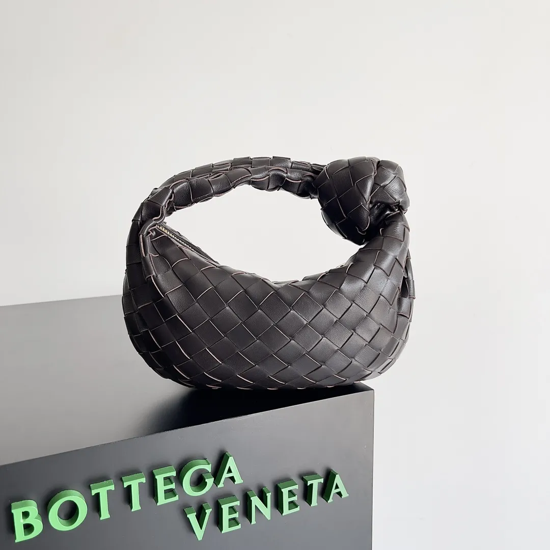Alternative view of Bottega Veneta Mini Jodie Fondant 651876