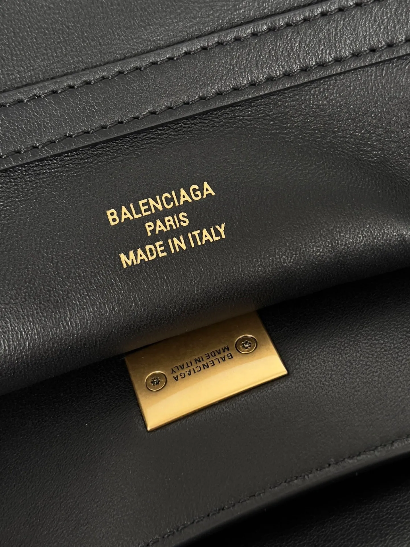 Balenciaga Women's Rodeo Handbag Large in Black 789744 - 图片 6
