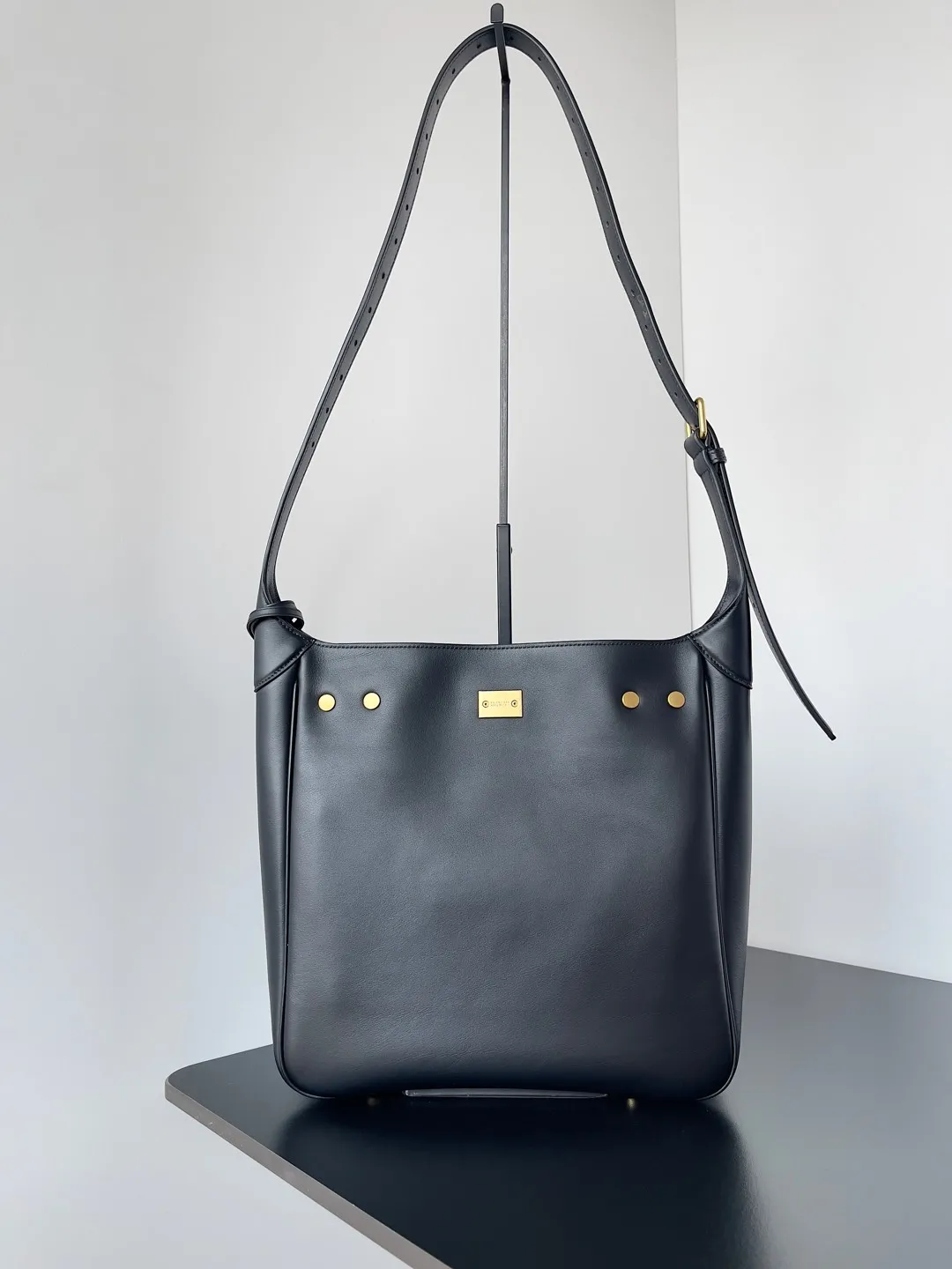 Balenciaga Women's Bel Air Hobo Bag Small in Black 8110182 - Image 3
