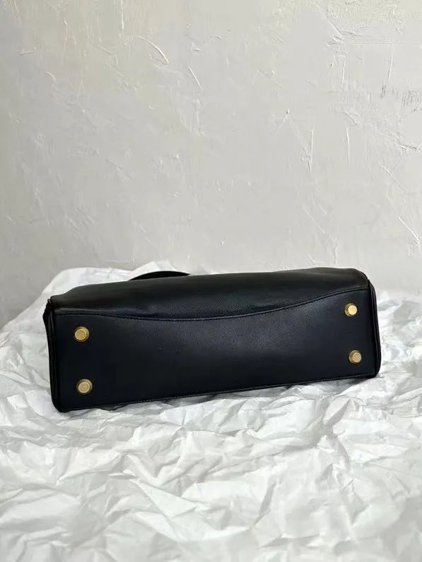 Balenciaga Women's Rodeo Handbag Medium in Black 789772 - Image 4