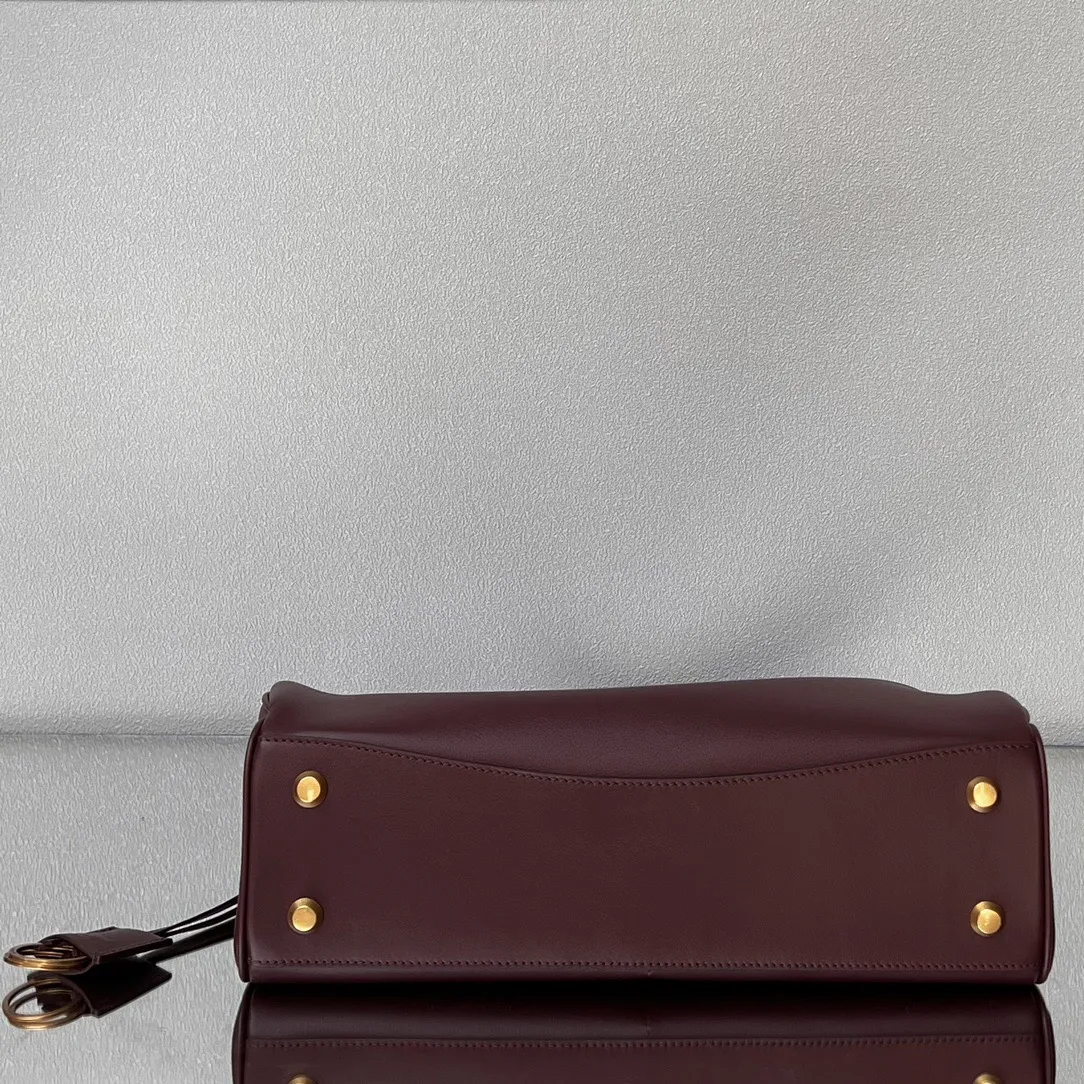 Balenciaga Women's Rodeo Handbag Medium in Burgundy 789772 - Image 8