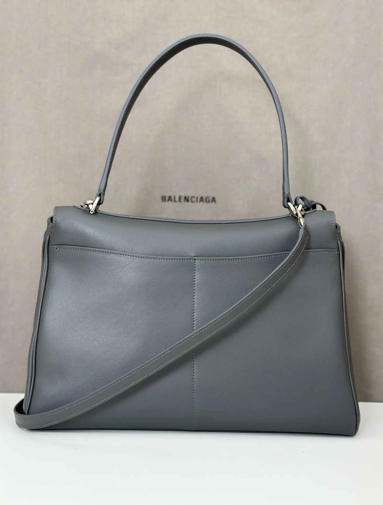 Balenciaga Women's Rodeo Handbag Medium in Grey 789772 - Image 4