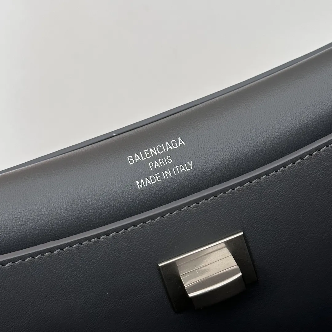 Balenciaga Women's Rodeo Handbag Medium in Grey 789772 - Image 10
