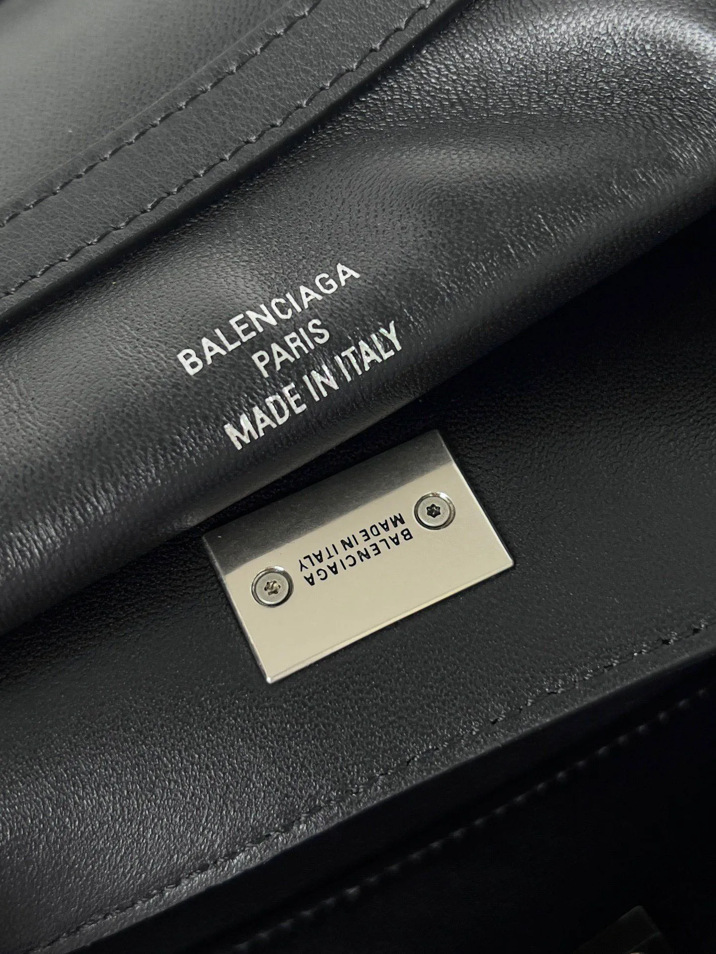 Balenciaga Women's Rodeo Handbag Small in Black 789779 - 图片 6