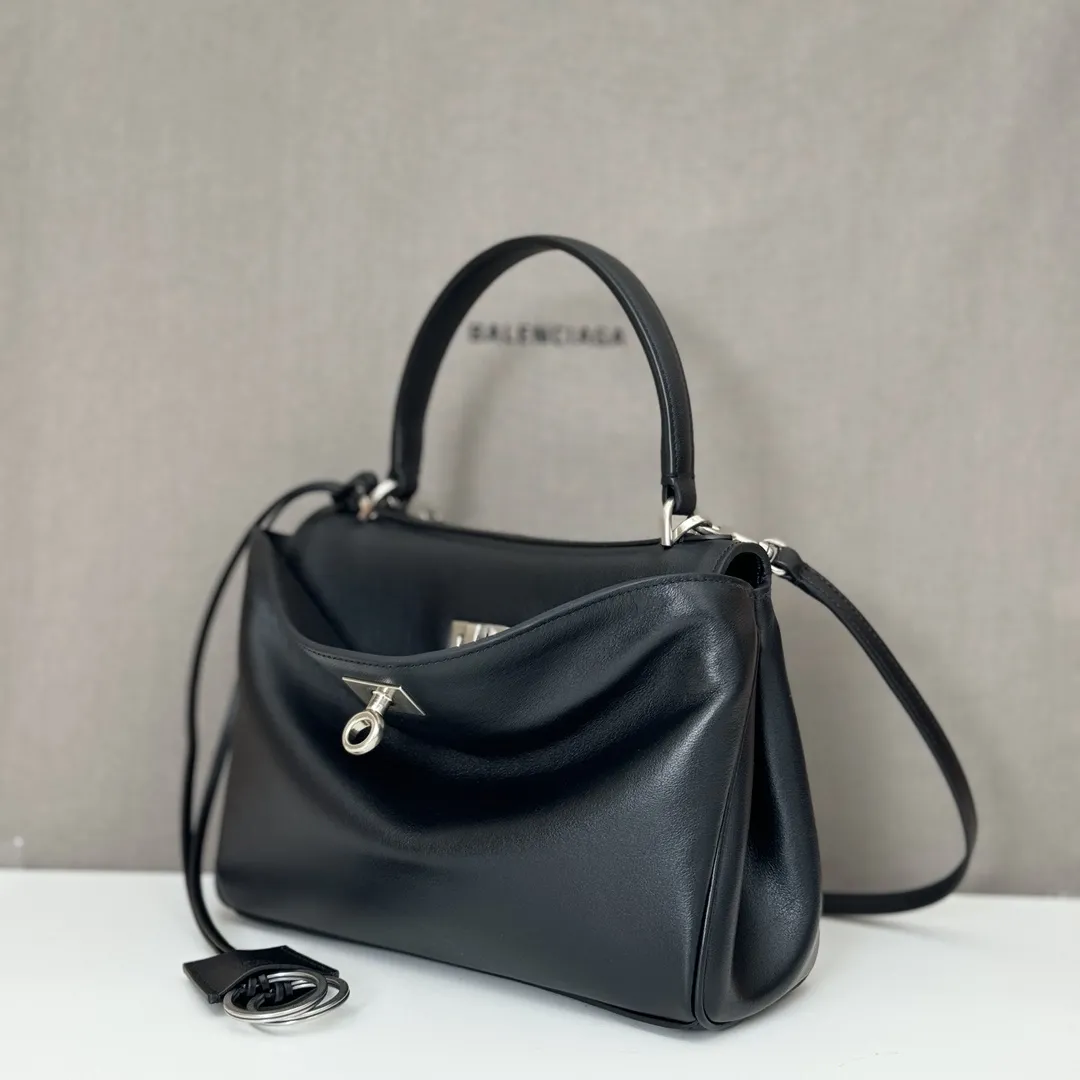 Balenciaga Women's Rodeo Handbag Mini in Black 795456 - 图片 3