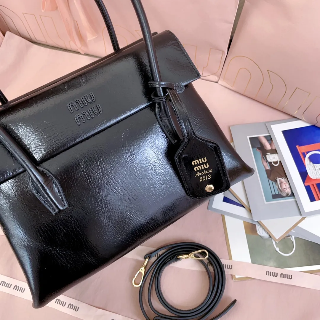 MiuMiu Solitaire shiny leather bag 5BA302 - 图片 6