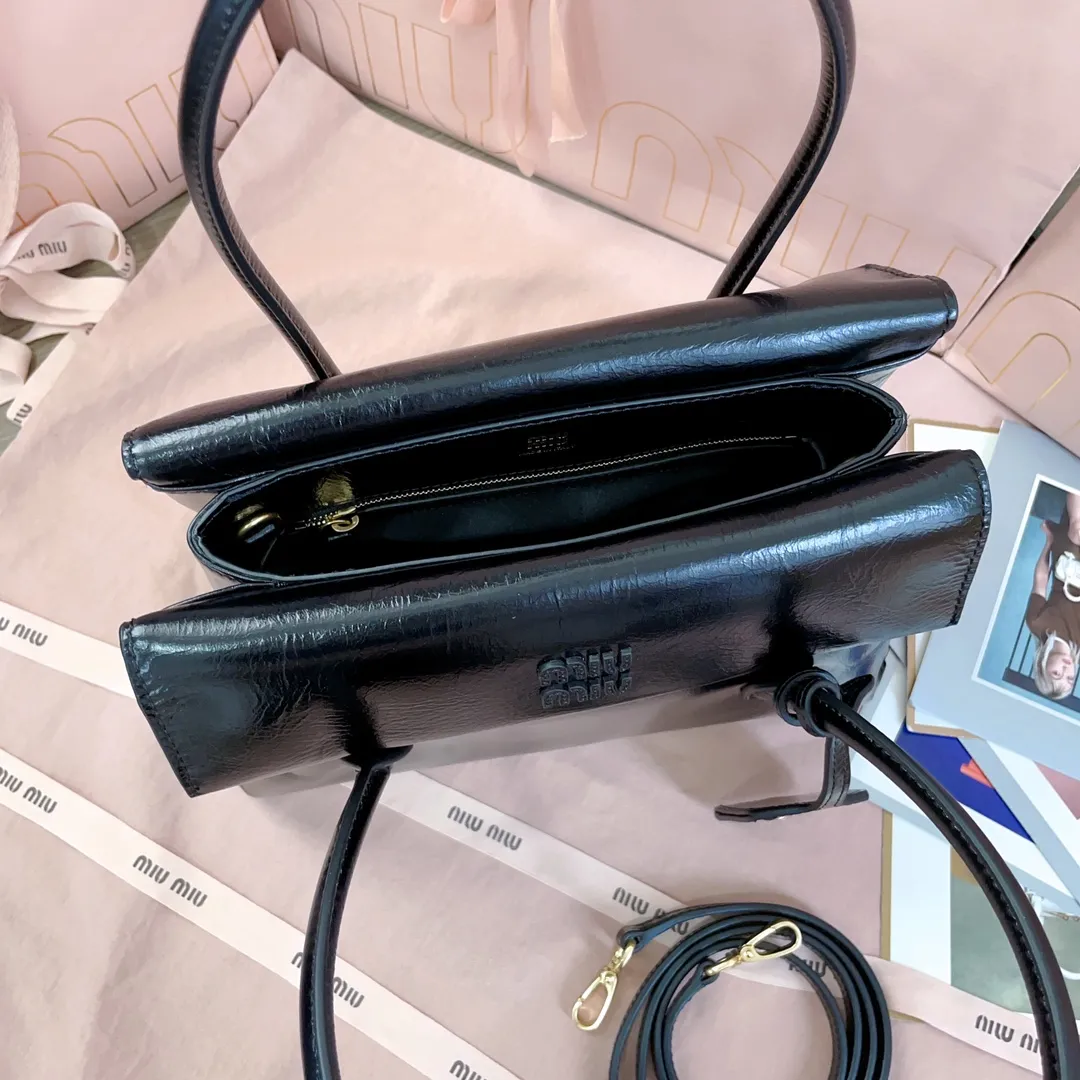 MiuMiu Solitaire shiny leather bag 5BA302 - 图片 9