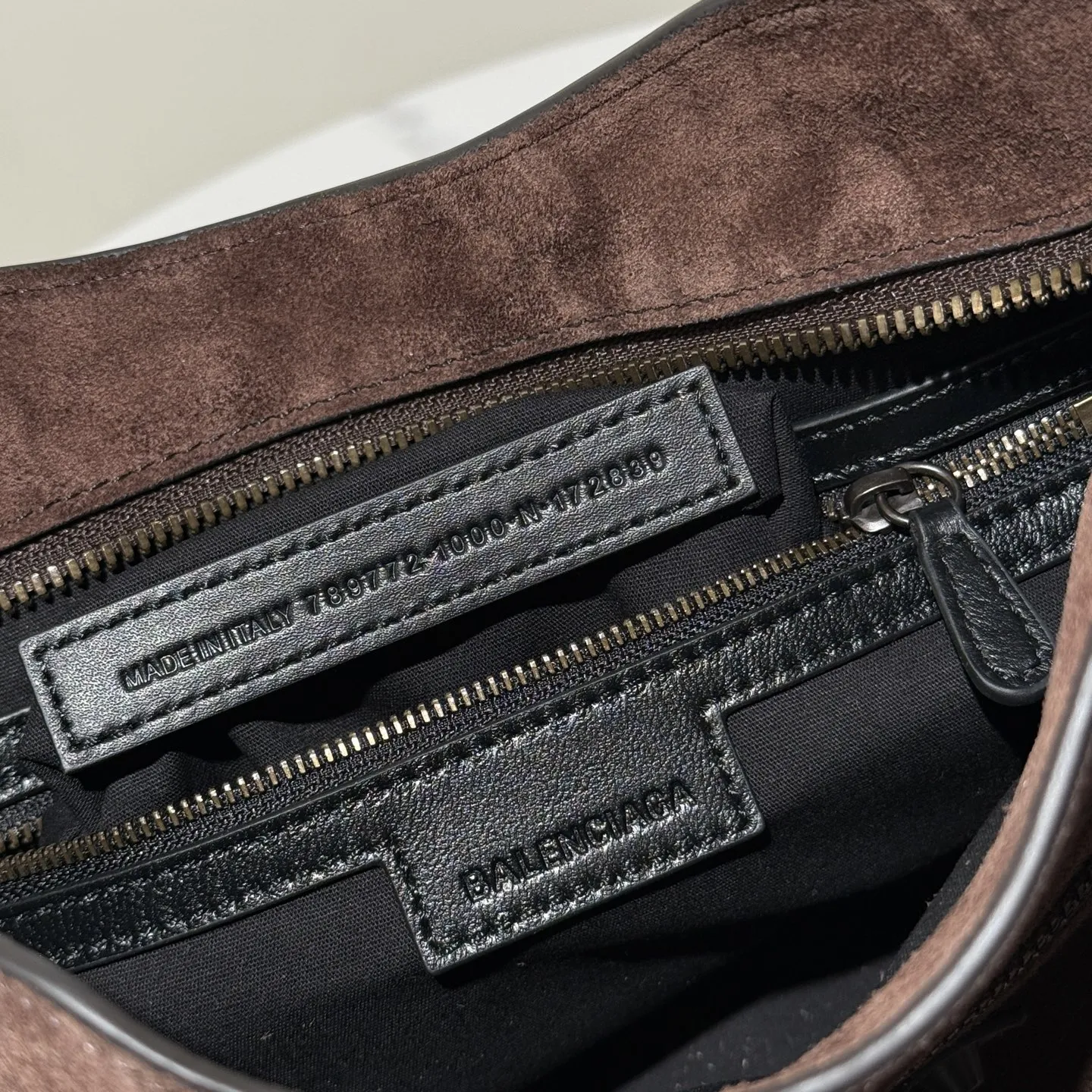 Balenciaga Women's Le City Bag Medium in Light Espresso 823058 - Image 9