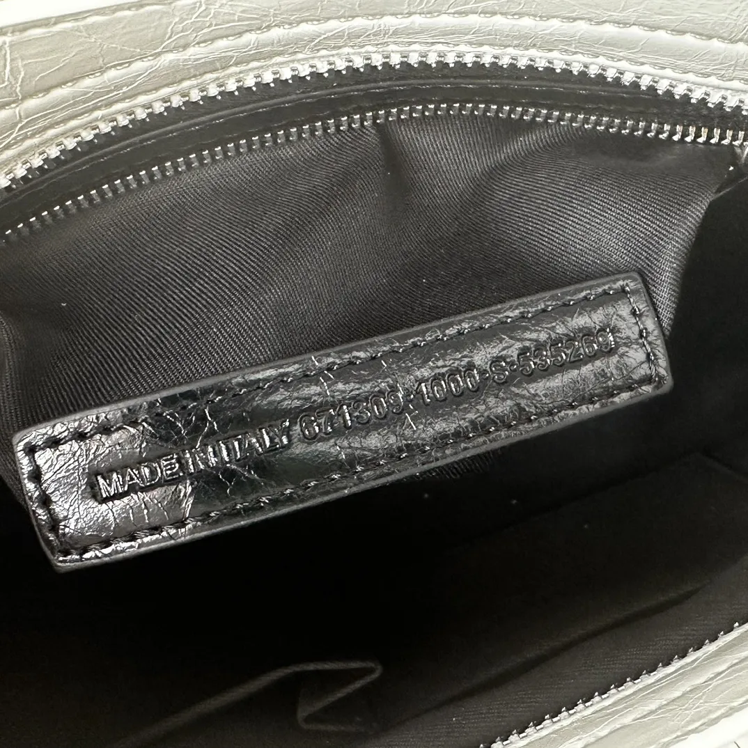 Balenciaga Women's Le City Bag Medium in Optic White 823058 - 图片 9