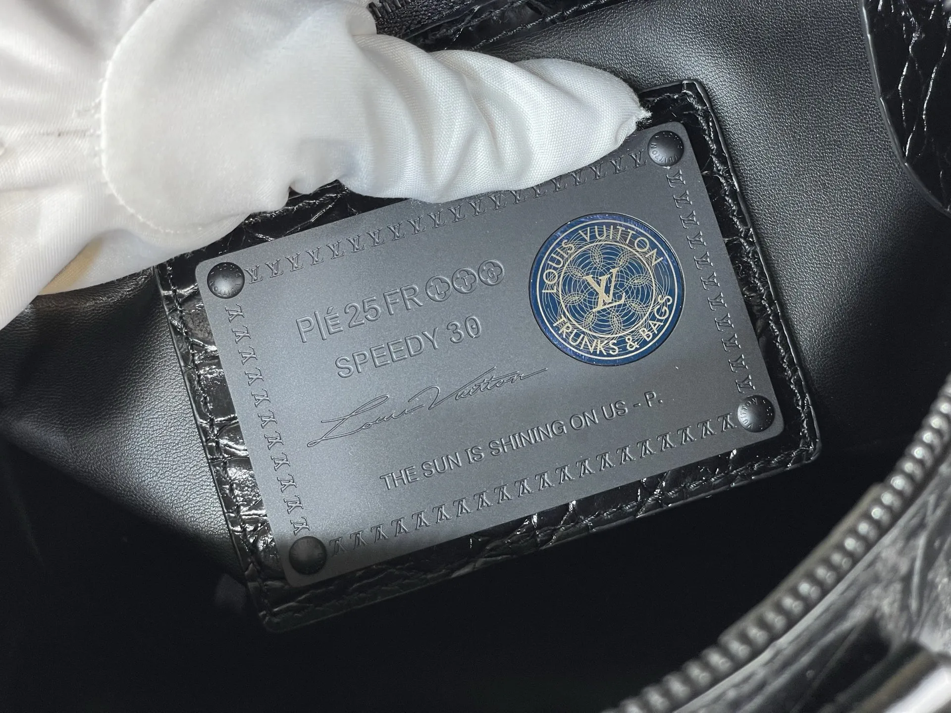 Louis Vuitton Speedy P9 Bandouli??re 30 Monogram Crocodile-Embossed Cowhide M11064 - 图片 13