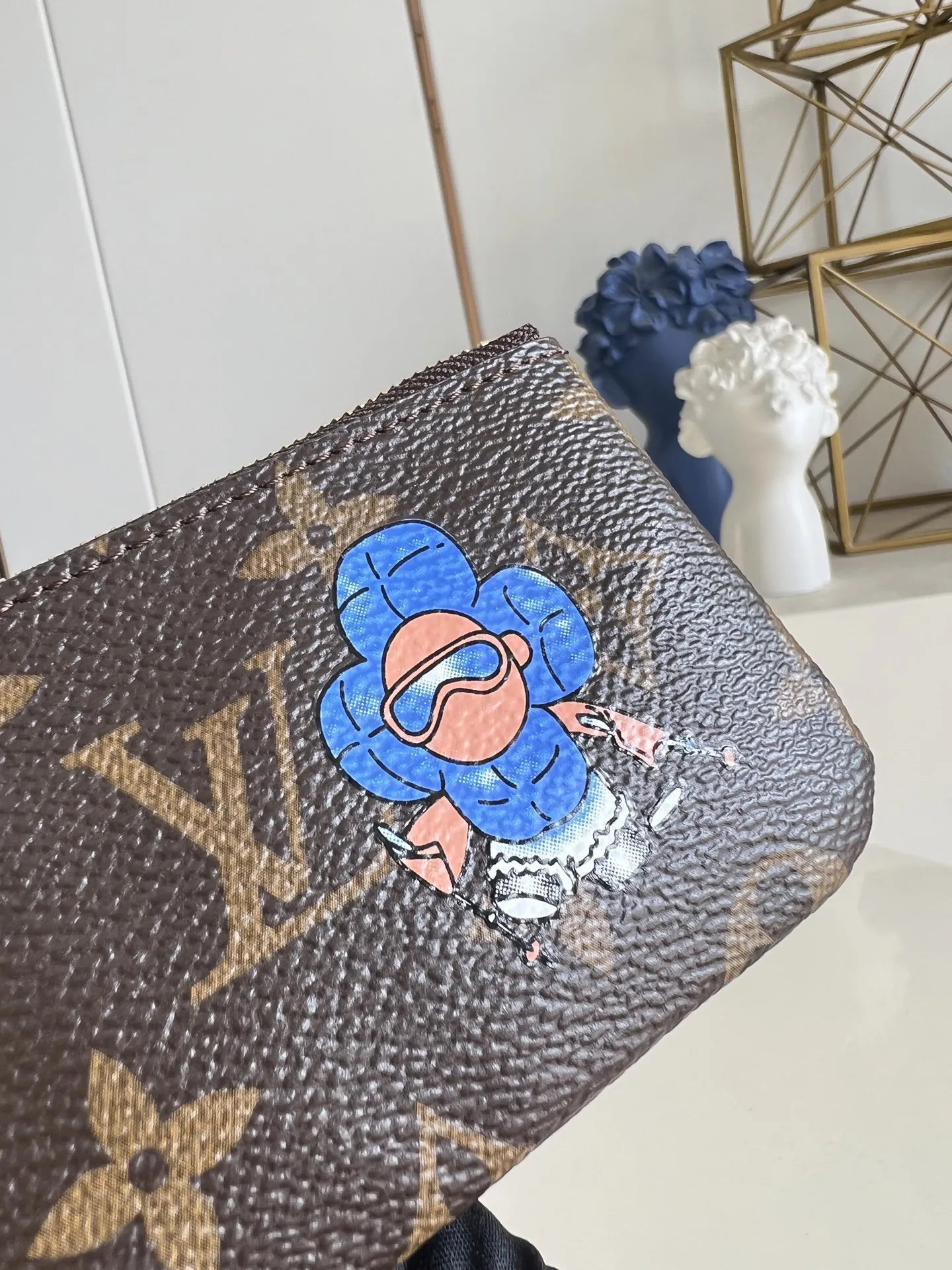 Louis Vuitton Key Pouch M15341 - 图片 4