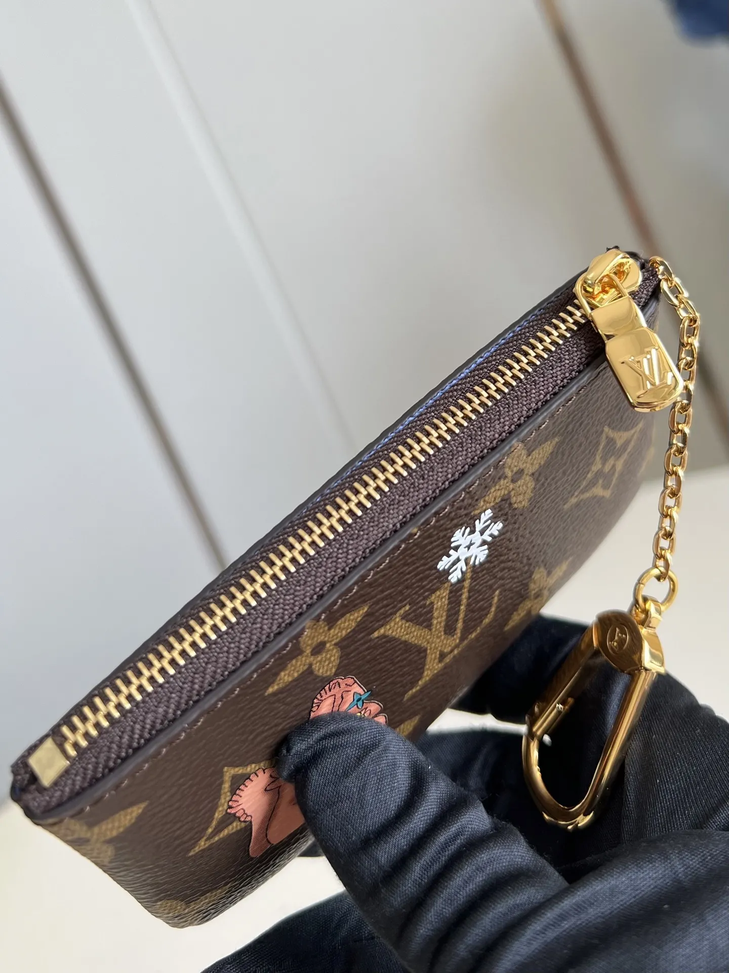 Louis Vuitton Key Pouch M15341 - 图片 7