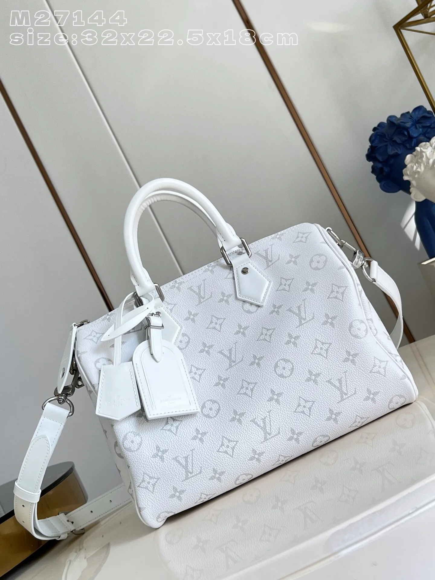 Alternative view of Louis Vuitton Speedy P9 Bandouli??re 30 M27144
