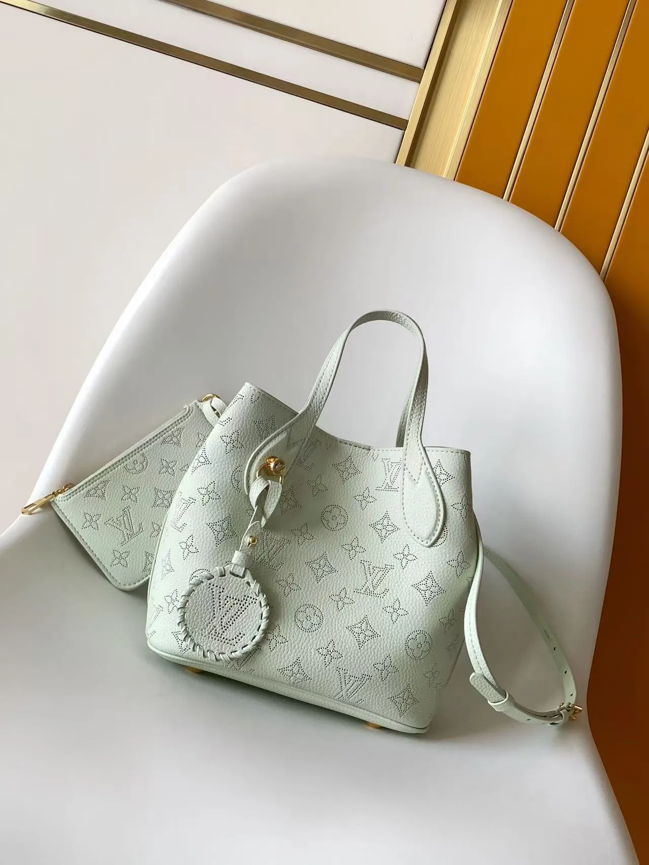 Louis Vuitton Blossom PM M14395 - 图片 3