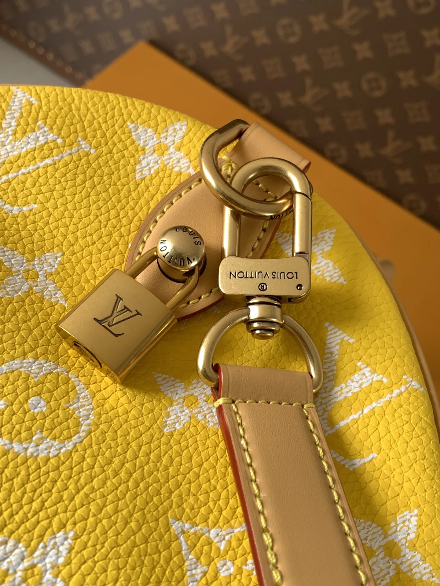 Louis Vuitton Speedy P9 Bandouli??re 40 Monogram Ostrich-Embossed Cowhide M24417 - 图片 7